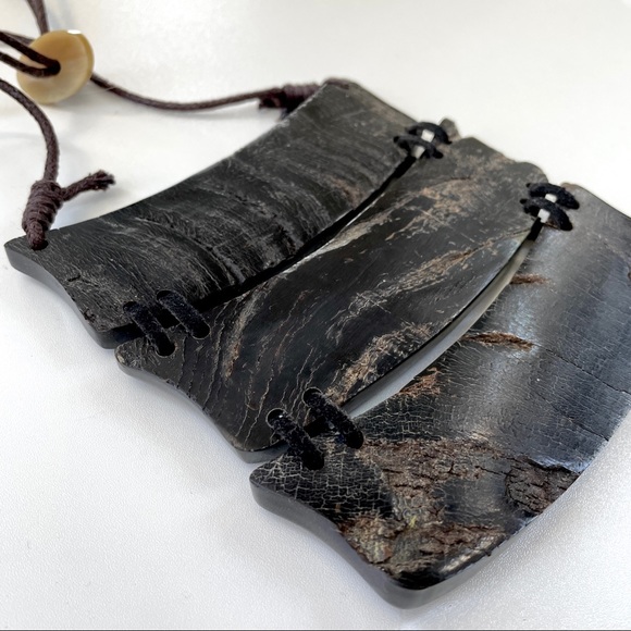 MooMoo Designs 3 Tier Black Ox Horn Necklace - Picture 8 of 15